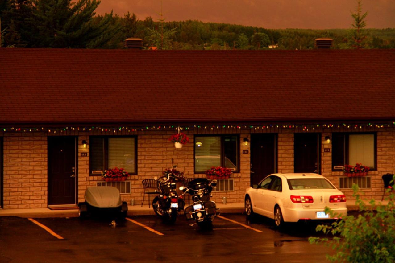 Motel Alexandrin Saint-Georges Exterior foto